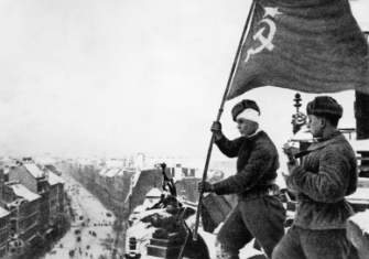 LIBERACIÓN DE BUDAPEST: 13 DE FEBRERO DE 1945