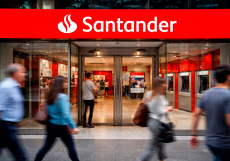 LA GUERRA INVISIBLE DEL DINERO: CUANDO LOS CAJEROS DEL SANTANDER HABLAN