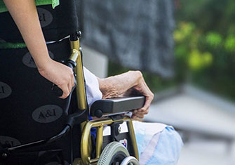 DE LA PROMESA AL ENGAÑO: EL FRAUDE SOCIAL DEL DECRETO DE DEPENDENCIA DE CANARIAS